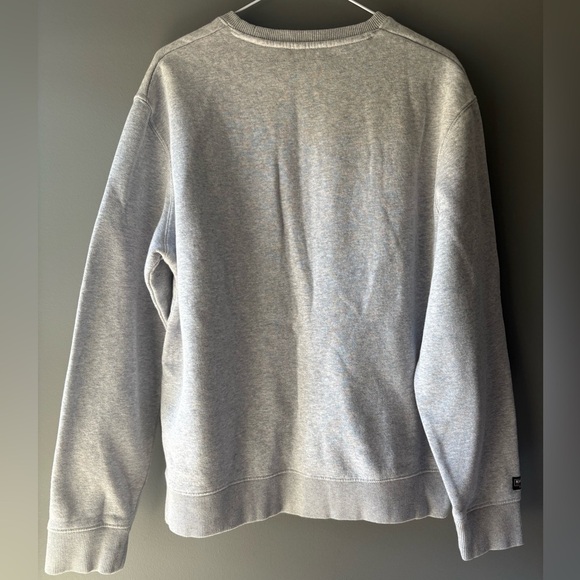 Kirkland Signature Unisex Logo Crewneck Sweatshirt Men's Size-M Women's Size-L - Picture 4 of 6